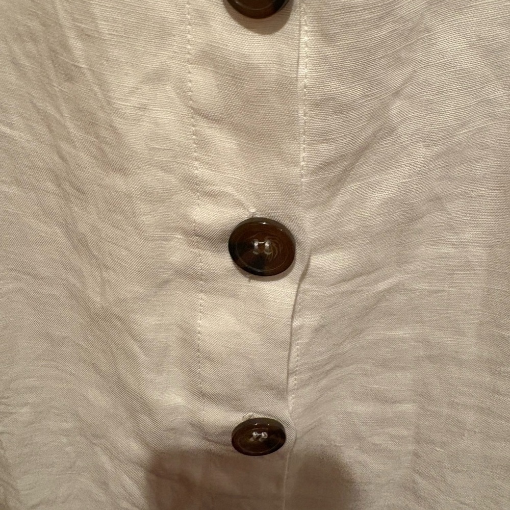 Olivaceous Linen blend Button Down Tie Back
Mini Dress White - Picture 3 of 11